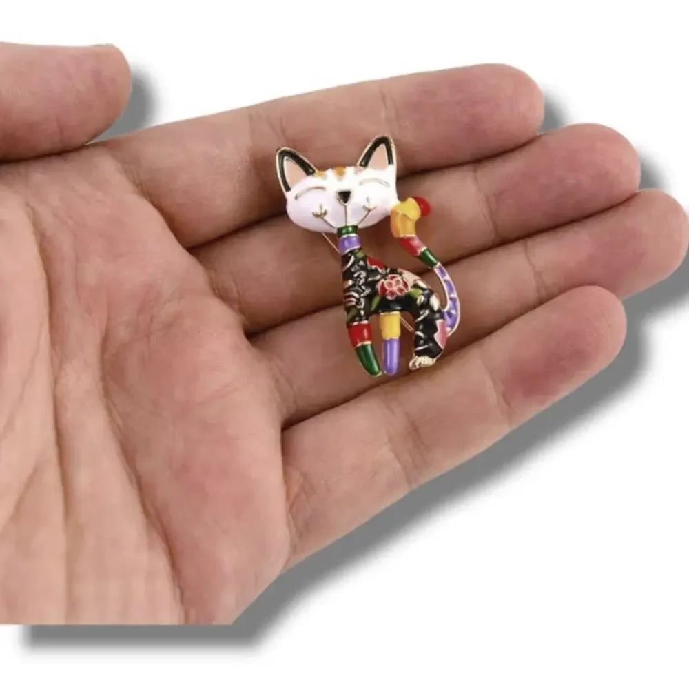 Gold Tone Enamel Multi-Color Sitting Cartoon Cat Brooch - Picture 2 of 3